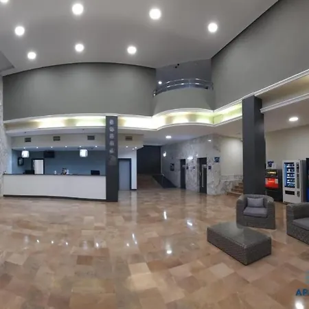 Internacional 2 Climatizado Y Piscinas Apartment Salou