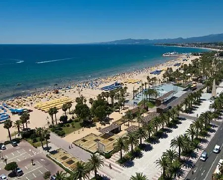 Internacional 2 Climatizado Y Piscinas Salou
