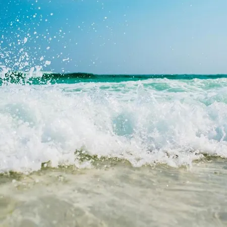 Internacional 2 Climatizado Y Piscinas Salou