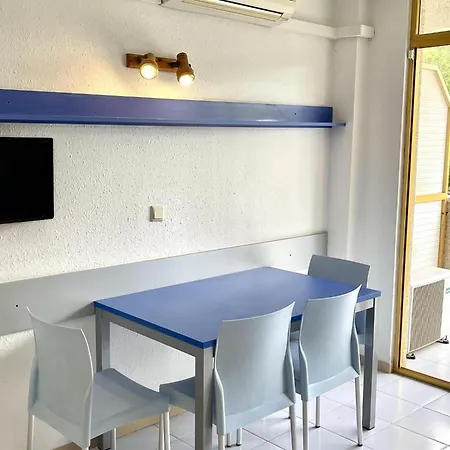 Internacional 2 Climatizado Y Piscinas Apartamento
